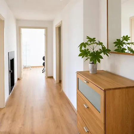 Apartament 90 Qm Nahe Europa Park Und A5 Bis Zu 5 Personen
